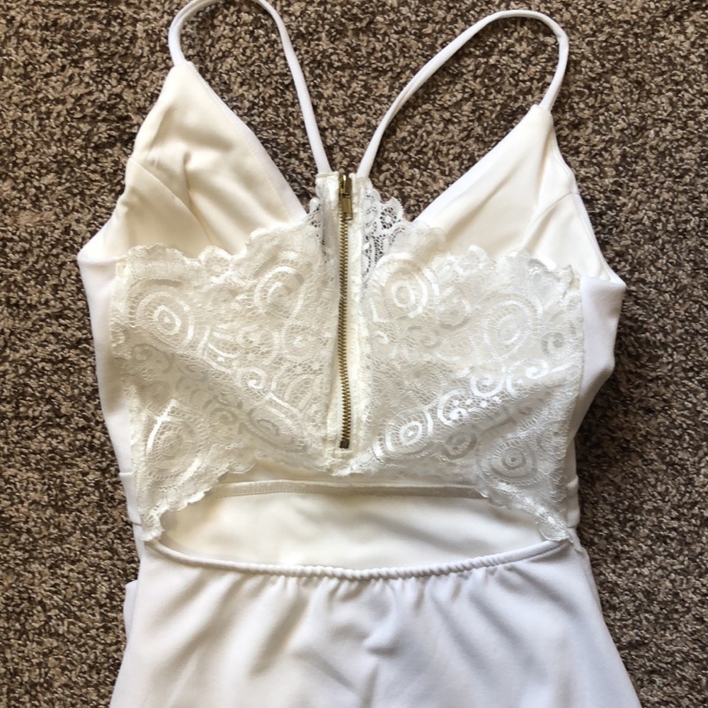 White bachelorette party dress - Picture 4 of 5